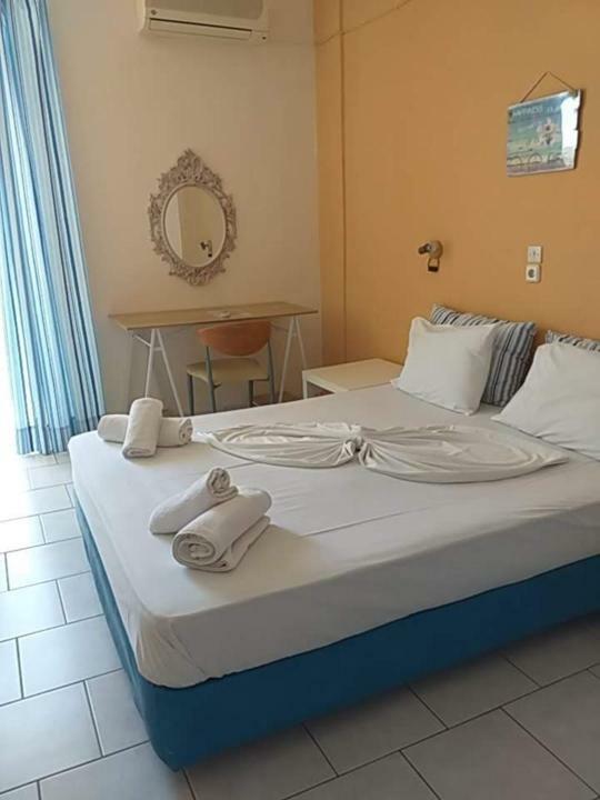 Kavos Bay Seafront Hotel Agía Marína Exterior foto
